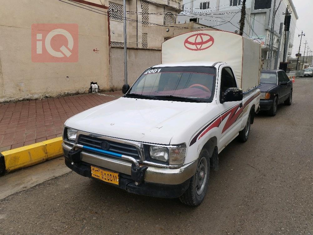 تۆیۆتا هایلۆکس